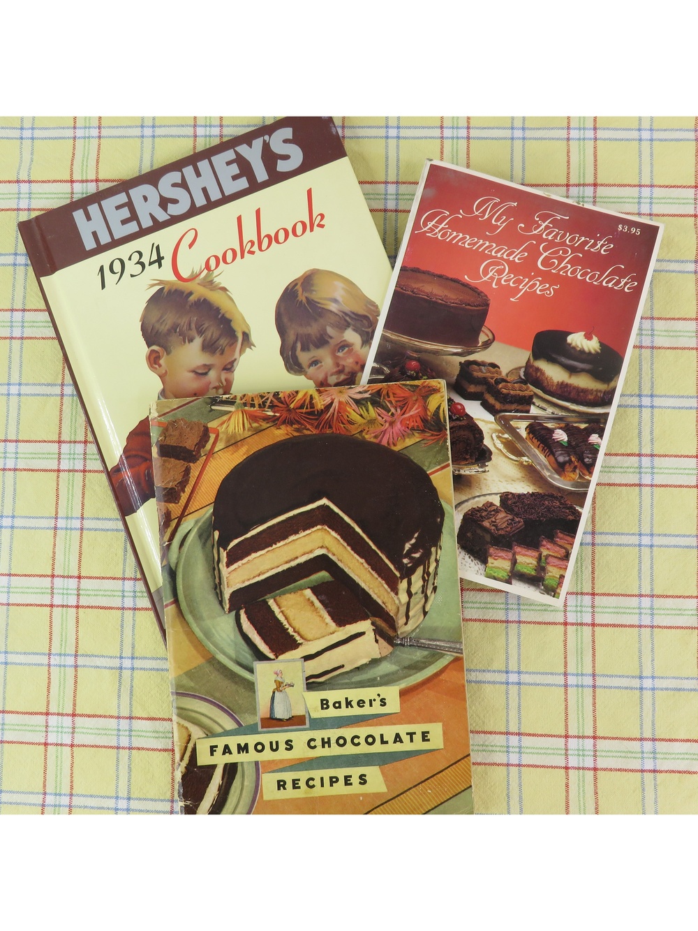 Lot of 3 Chocolate Cookbooks Booklets Hershey's 1934 Baker's Famous Chocolate